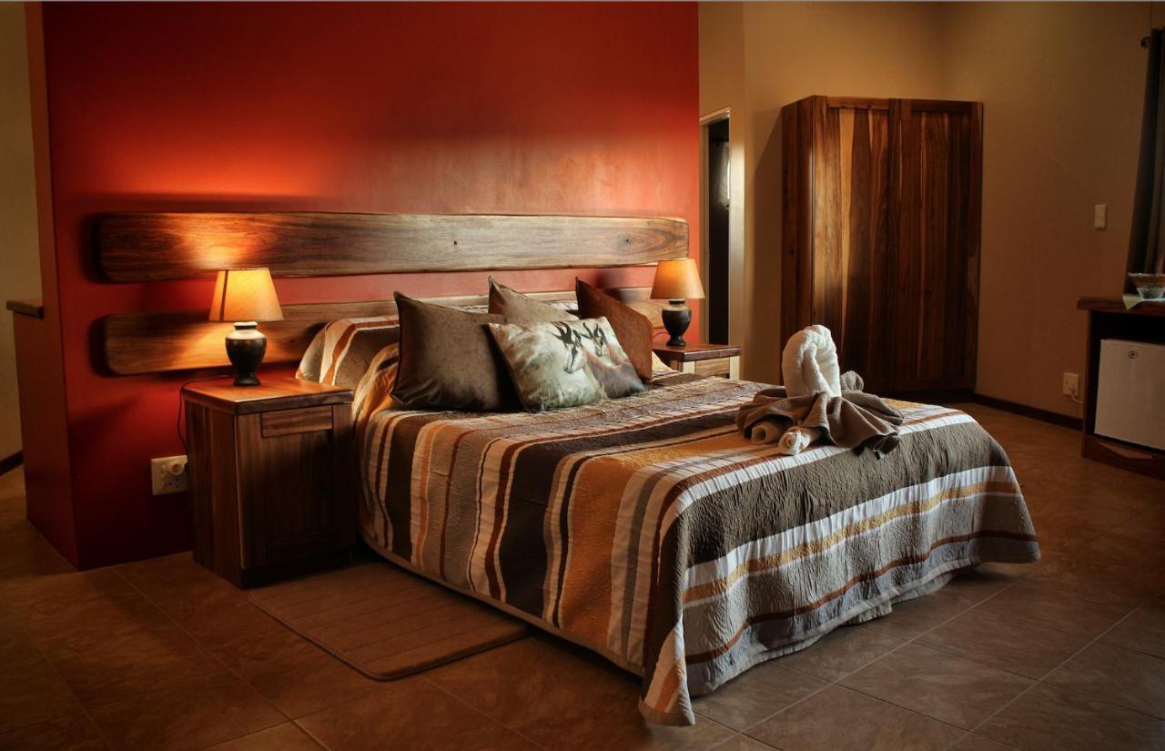 Africa Awaits Lodge & Safaris Gobabis Exteriör bild