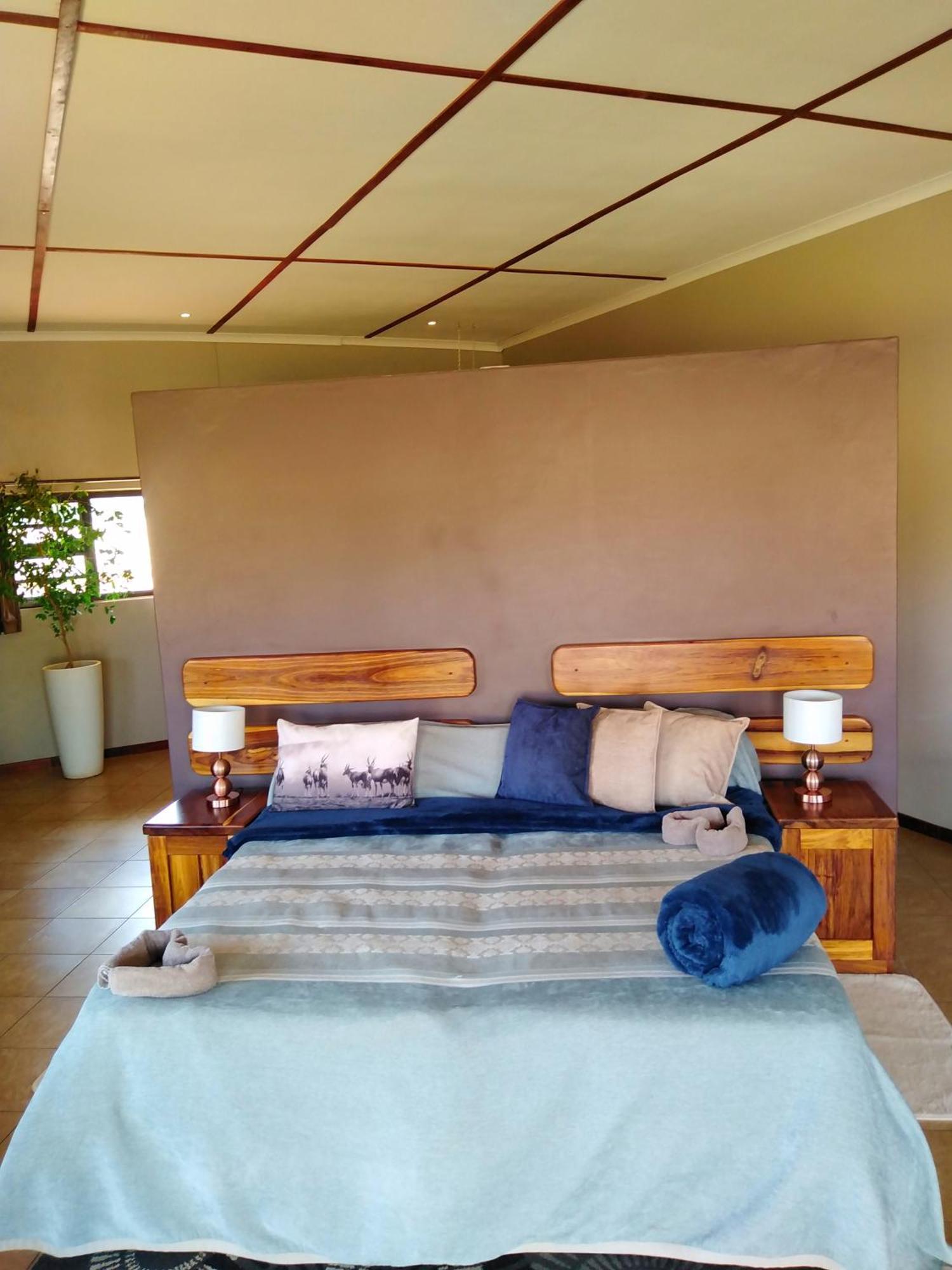 Africa Awaits Lodge & Safaris Gobabis Exteriör bild